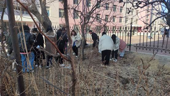 说明: D:\冯宝龙\二级网站\学雷锋\3.3变电所\7879099131e4fd1fac0d1f07cef1e25.jpg
